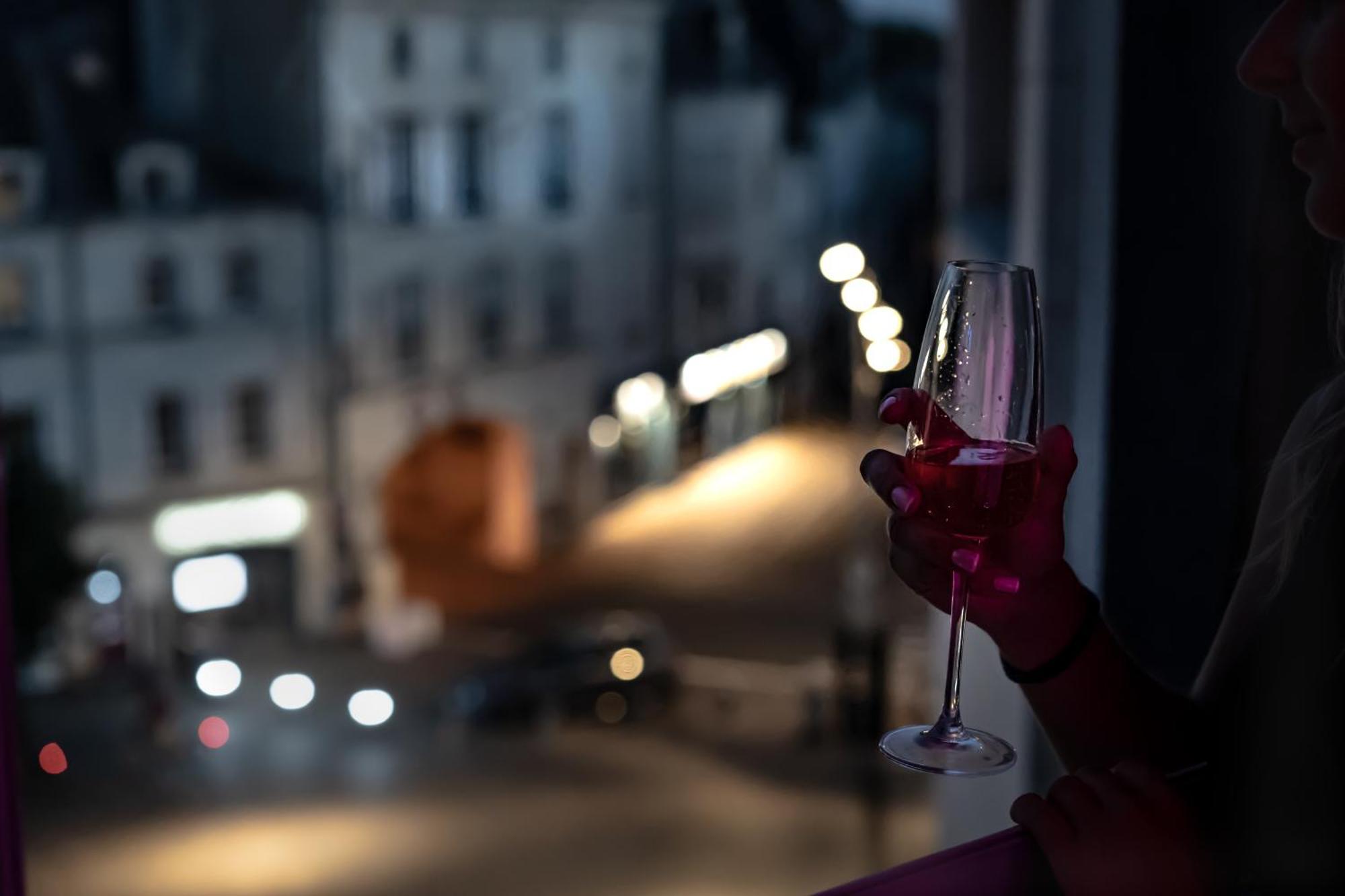 L'incognito - Romantisme - Vin - Jacuzzi * Saumur